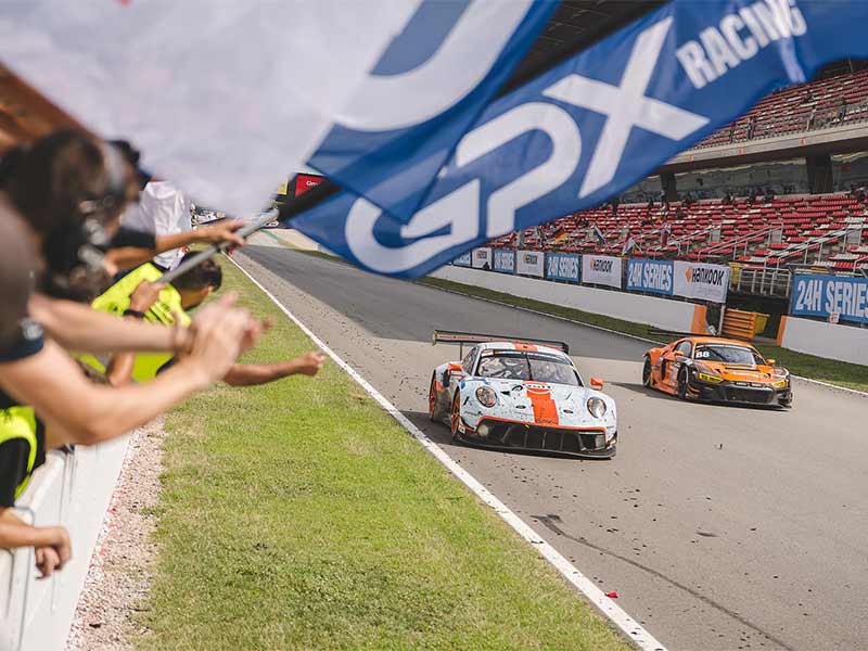 فريق GPX للسباقات من دبي يصل إلى منصة التتويج في ثلاثة سباقات 24 ساعة رئيسية